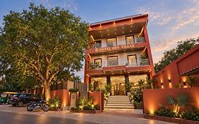 Hotel Dev Vilas 600 Metres From Taj Mahal